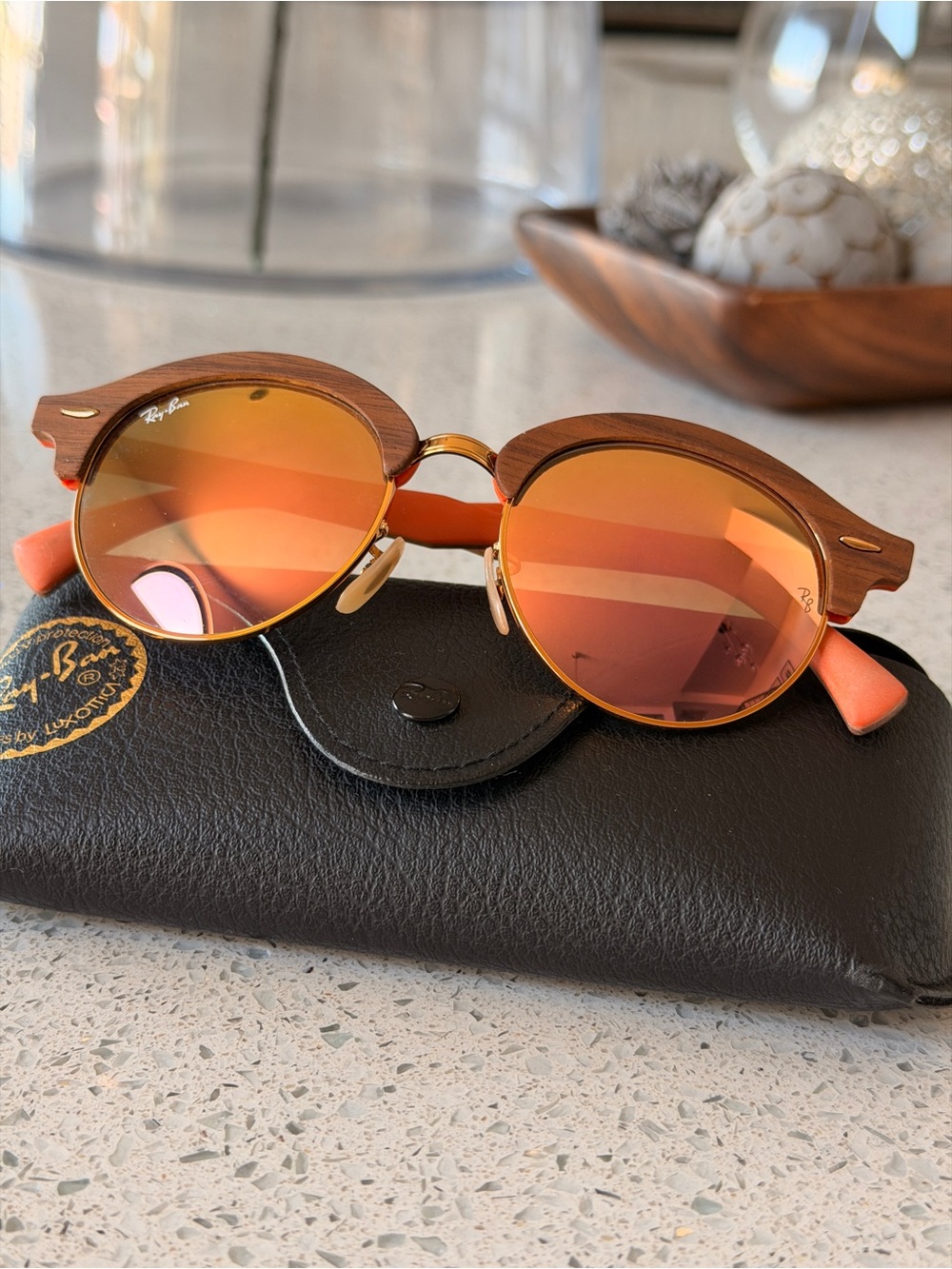 Ray-Ban Women's Round Gold Frame Sunglasses with Copper/Pink Gradient Lenses - Picture 9 of 12